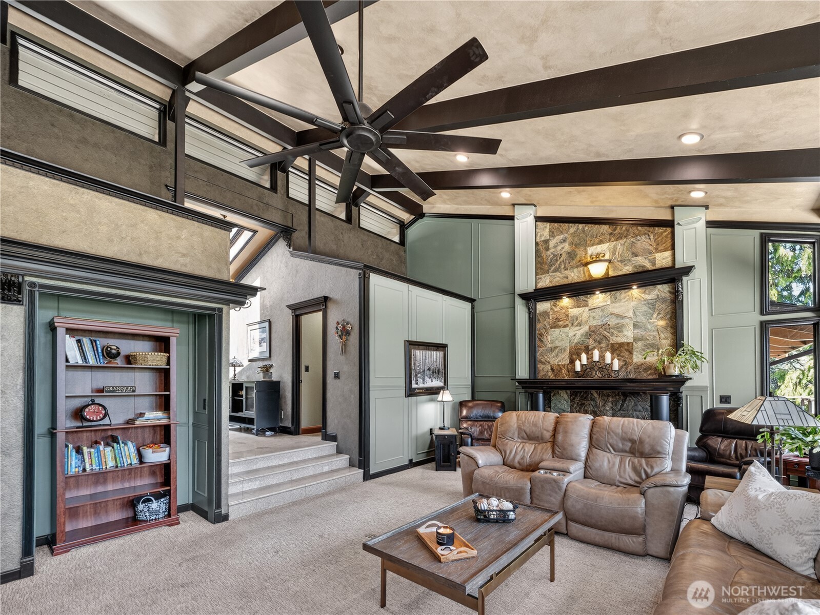 21421 Snag Island Drive E, Lake Tapps, WA 98391