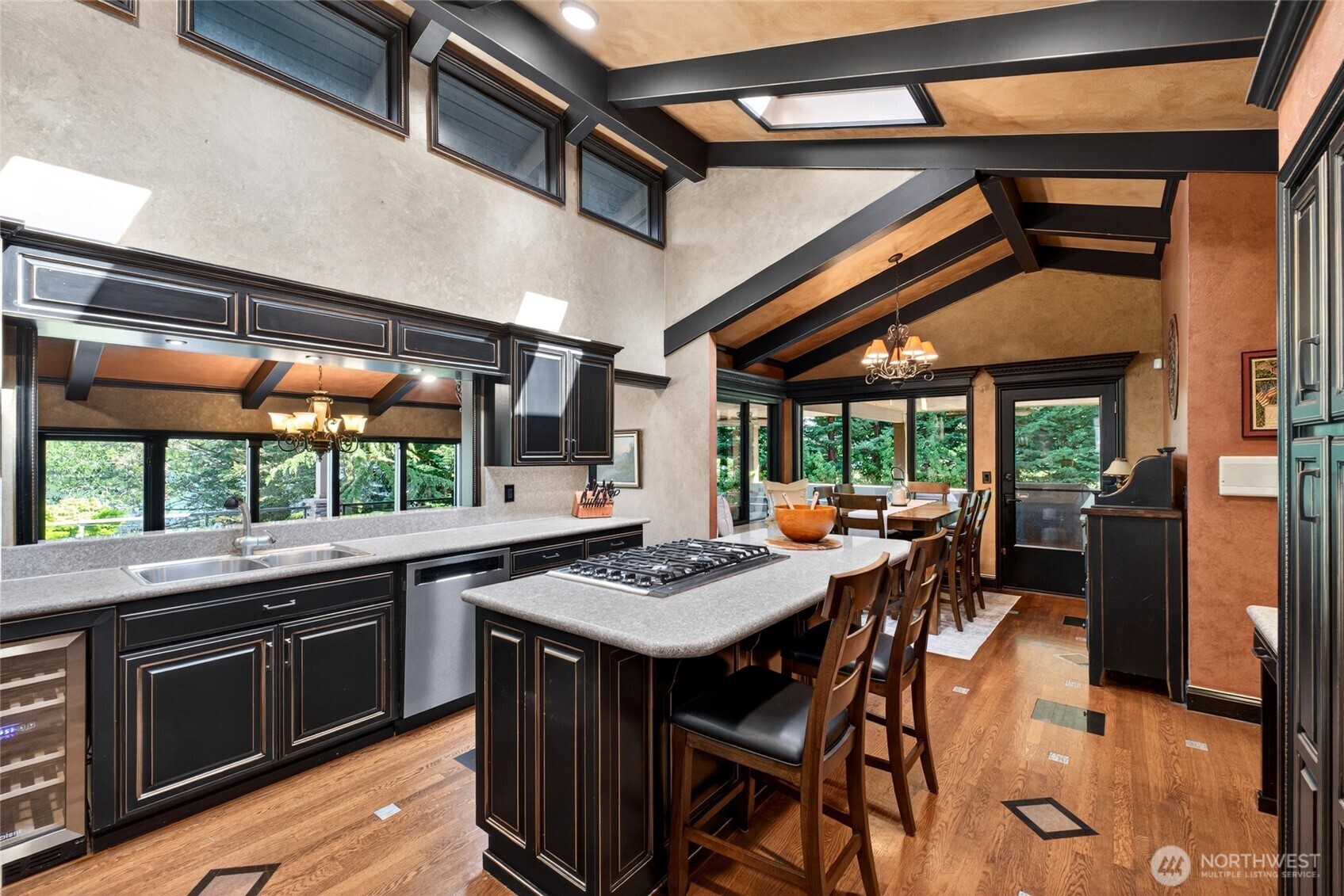 21421 Snag Island Drive E, Lake Tapps, WA 98391