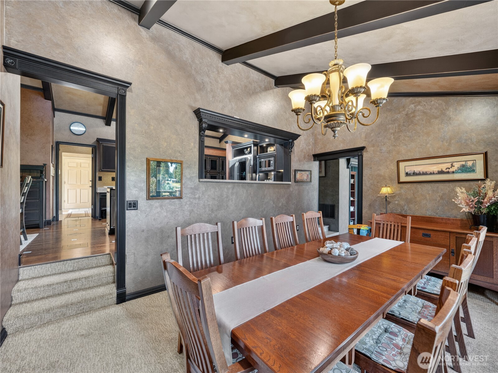 21421 Snag Island Drive E, Lake Tapps, WA 98391