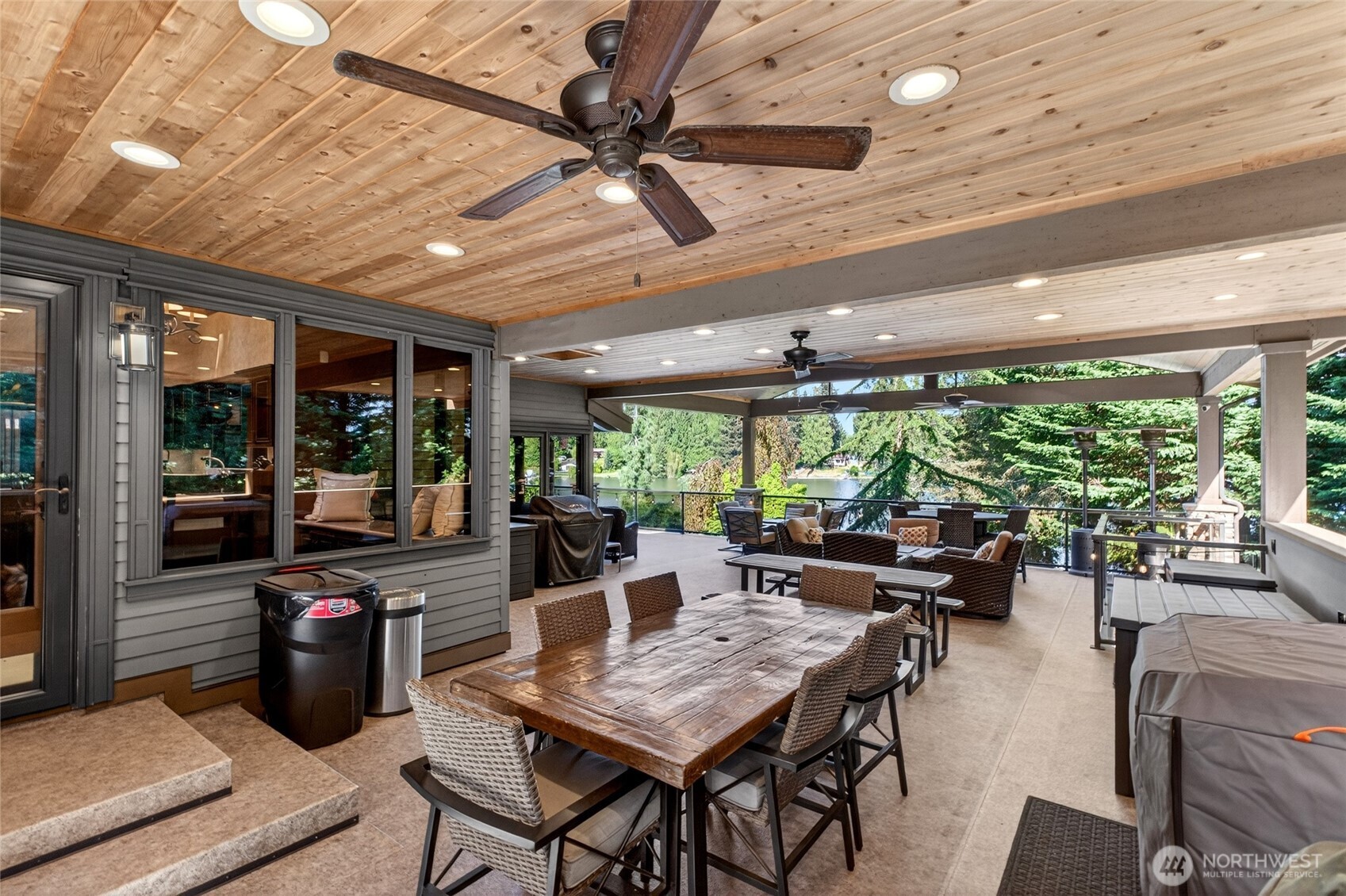 21421 Snag Island Drive E, Lake Tapps, WA 98391