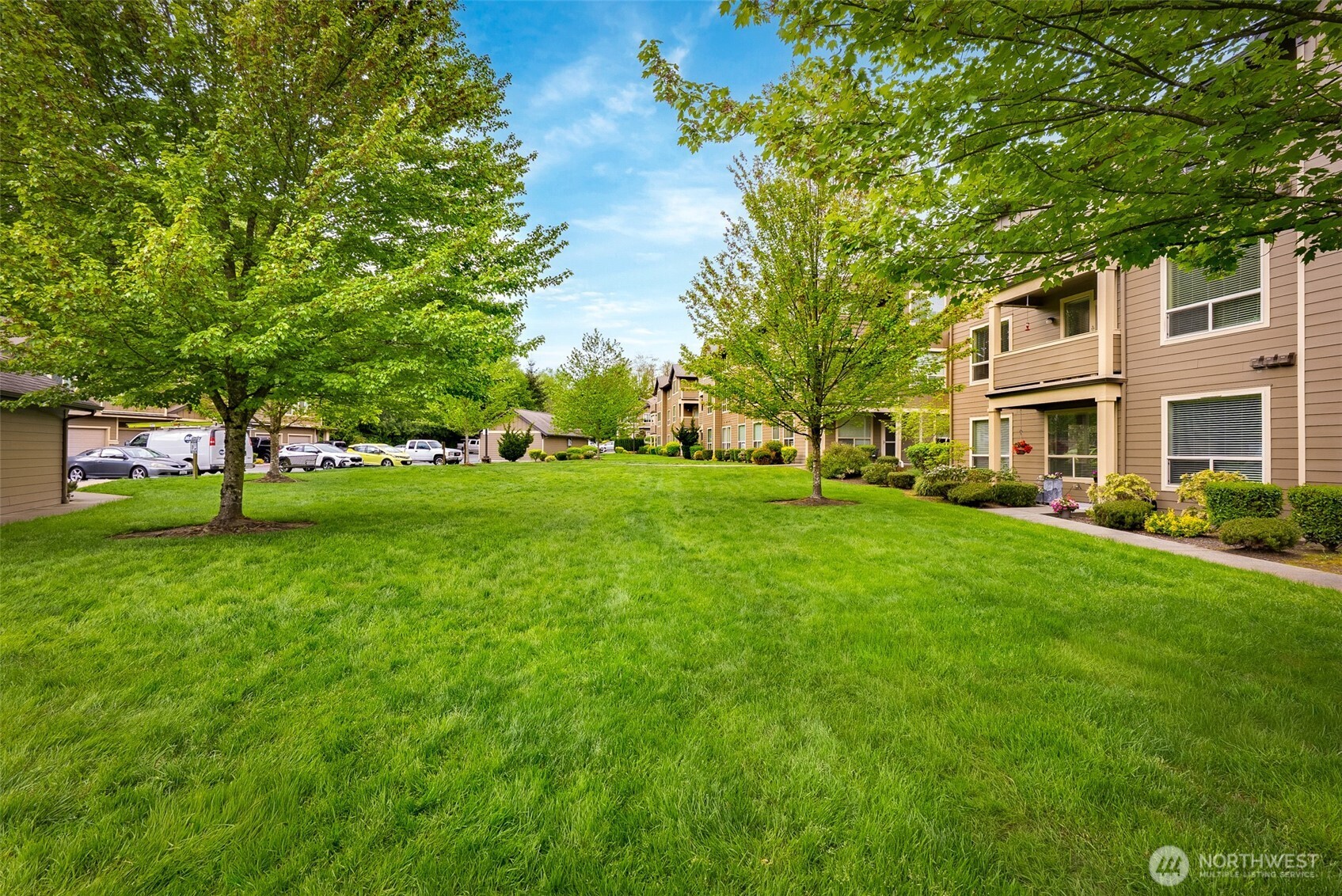 1900 Weaver Road #G103, Snohomish, WA 98290