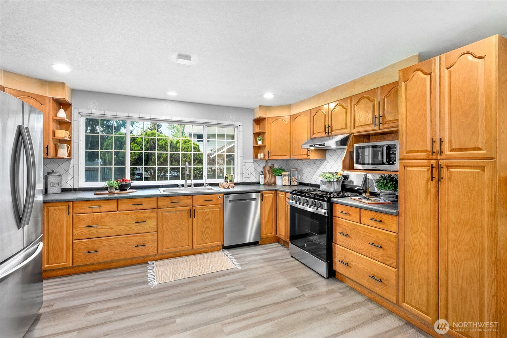 5125 137th Street SE, Everett, WA 98208