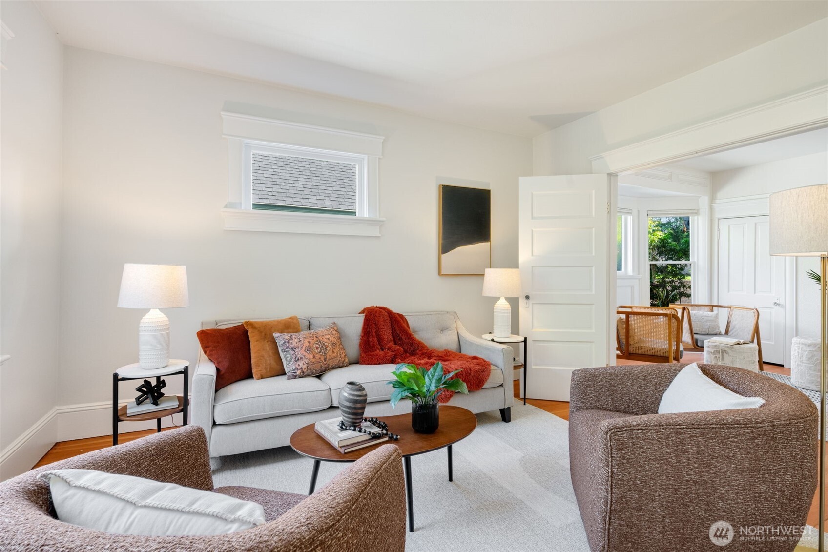 2516 3rd Avenue W, Seattle, WA 98119