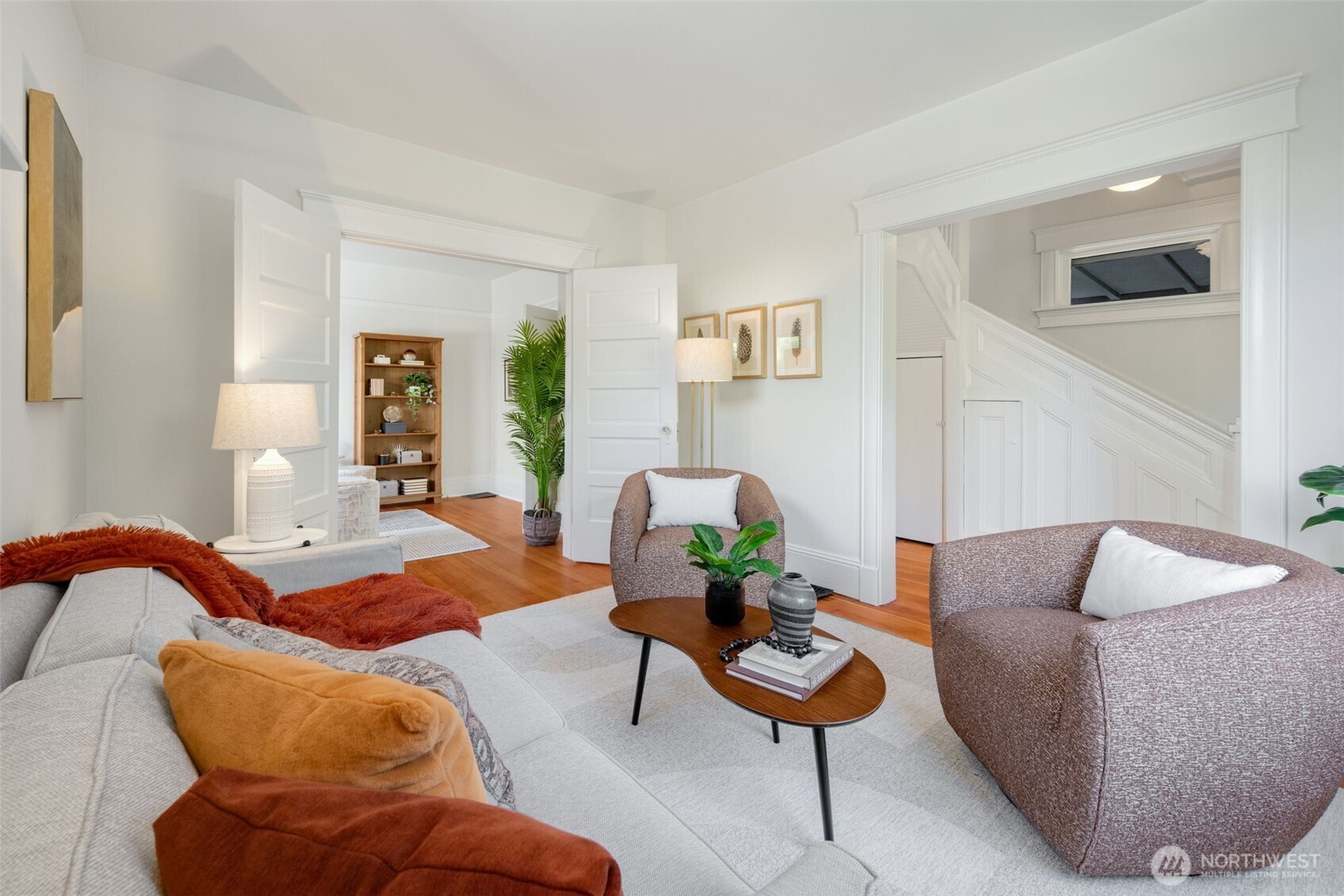 2516 3rd Avenue W, Seattle, WA 98119