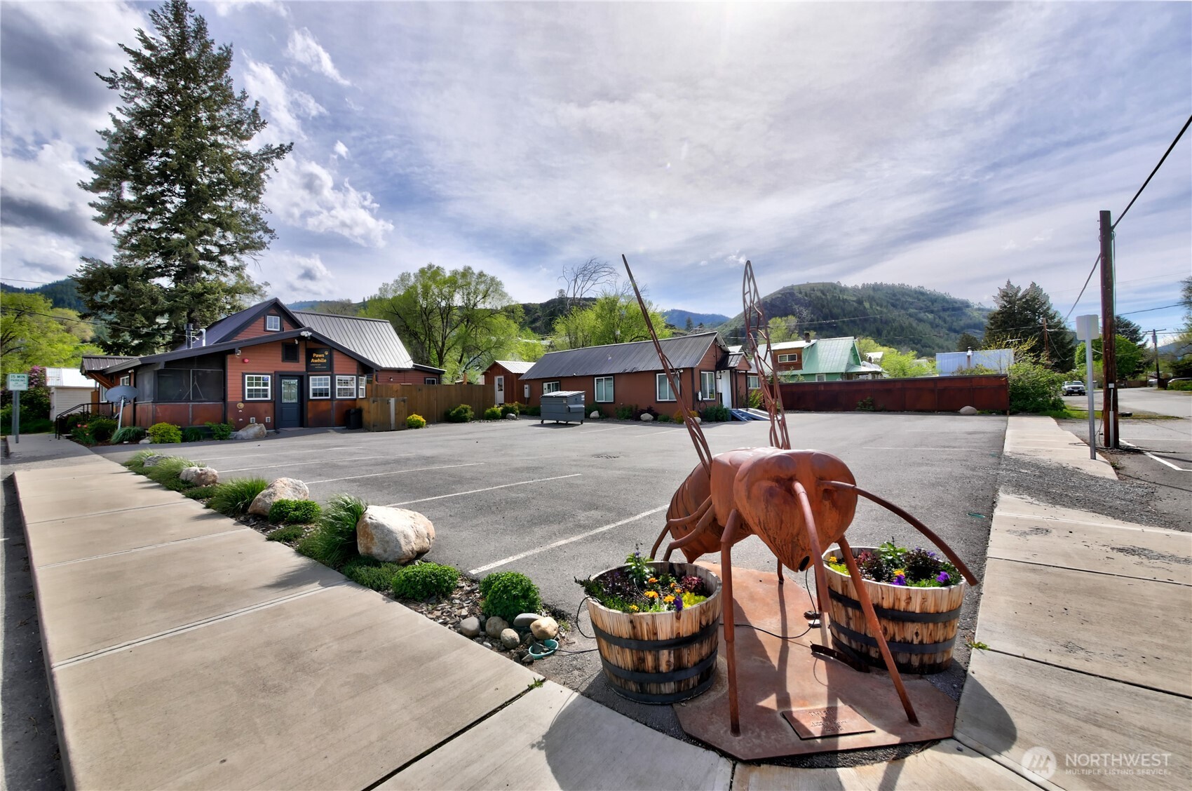 115 Johnson Street N #1,2,3, Twisp, WA 98856