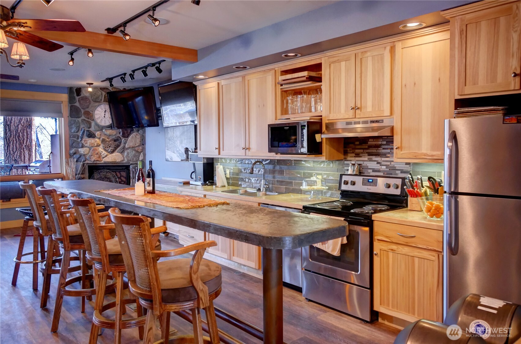 115 Johnson Street N #1,2,3, Twisp, WA 98856