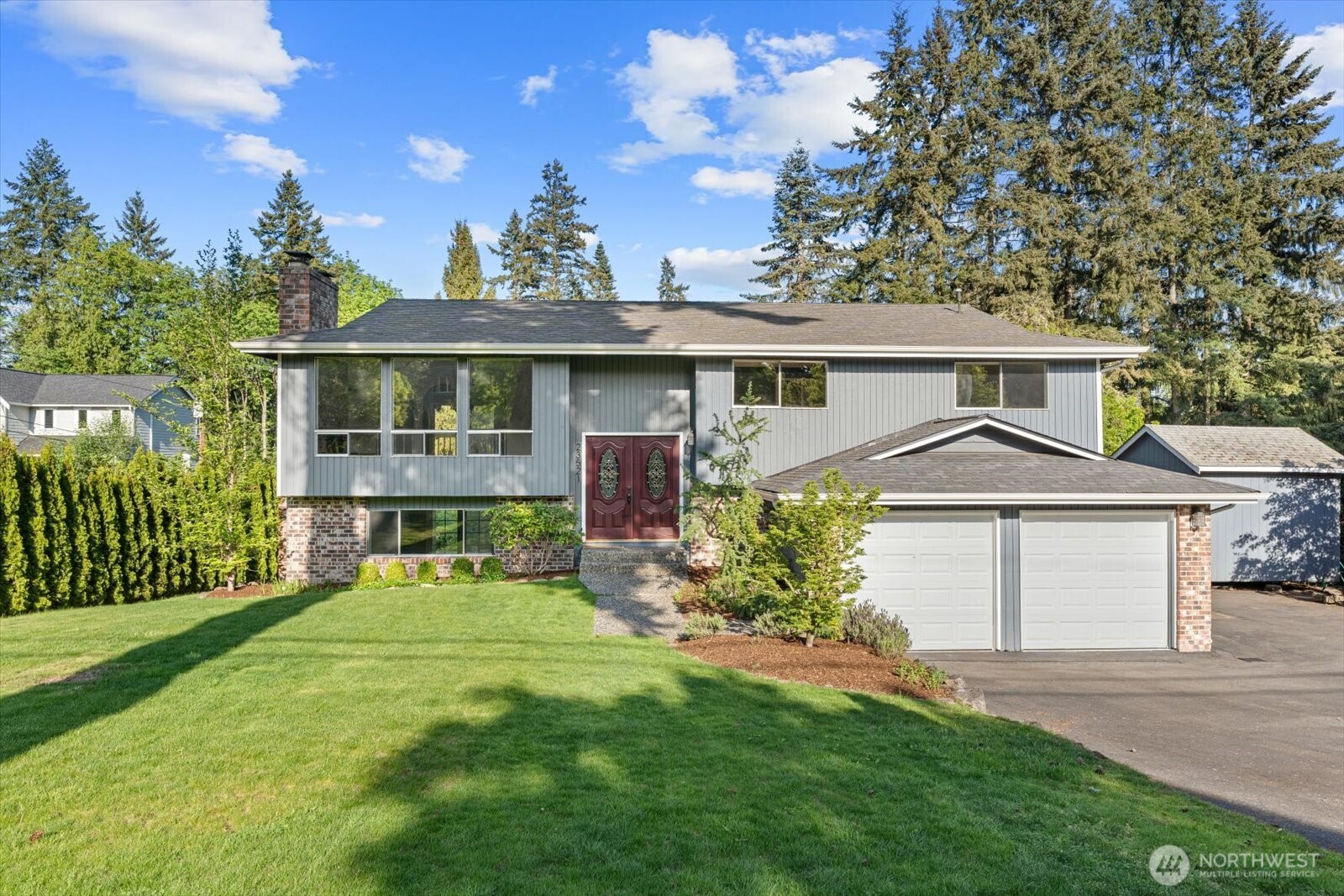 23521 3rd Avenue SE, Bothell, WA 98021-8708