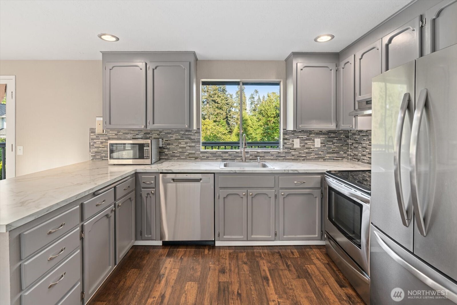 23521 3rd Avenue SE, Bothell, WA 98021-8708