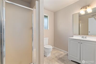 23521 3rd Avenue SE, Bothell, WA 98021-8708 - Photo 16