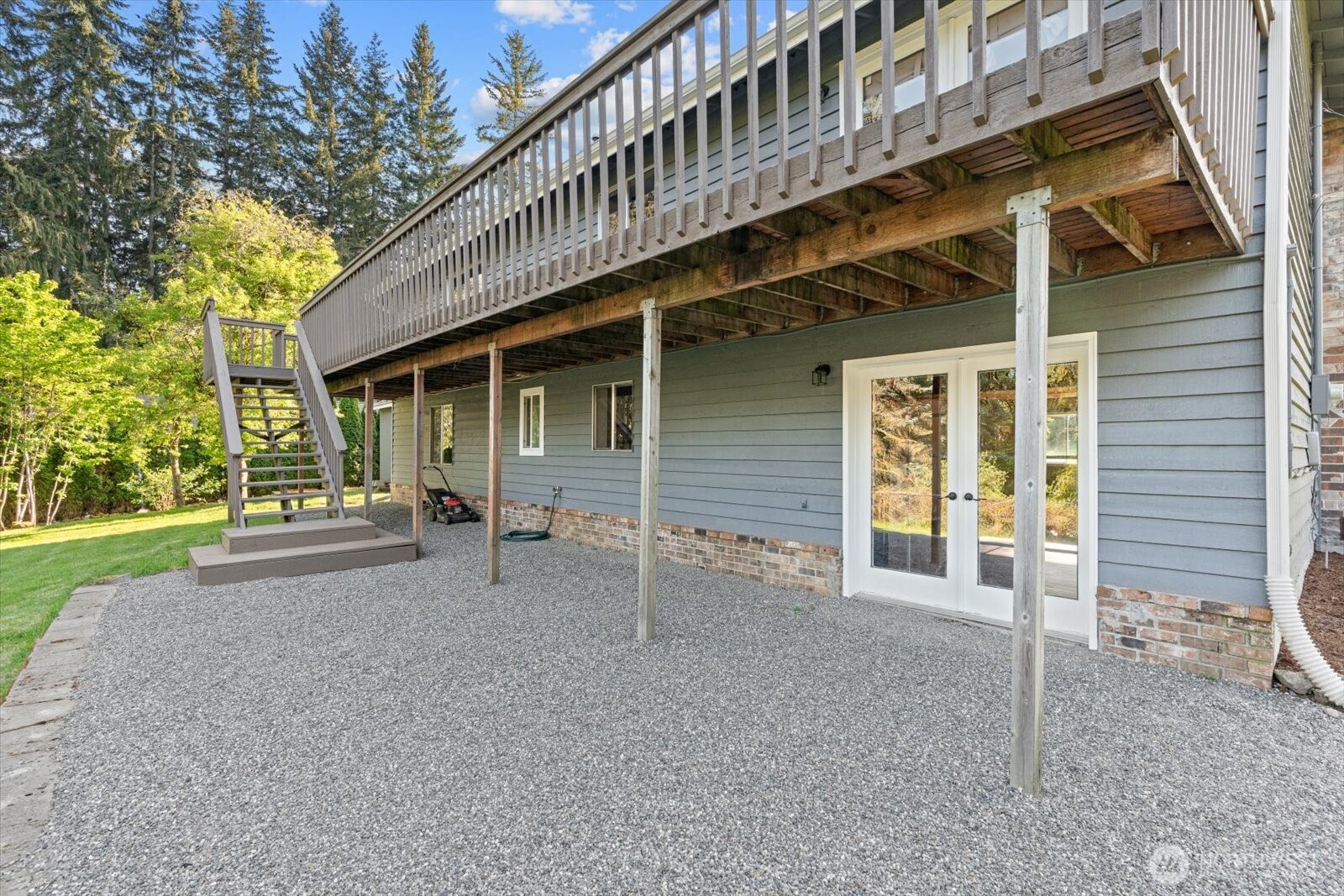 23521 3rd Avenue SE, Bothell, WA 98021-8708