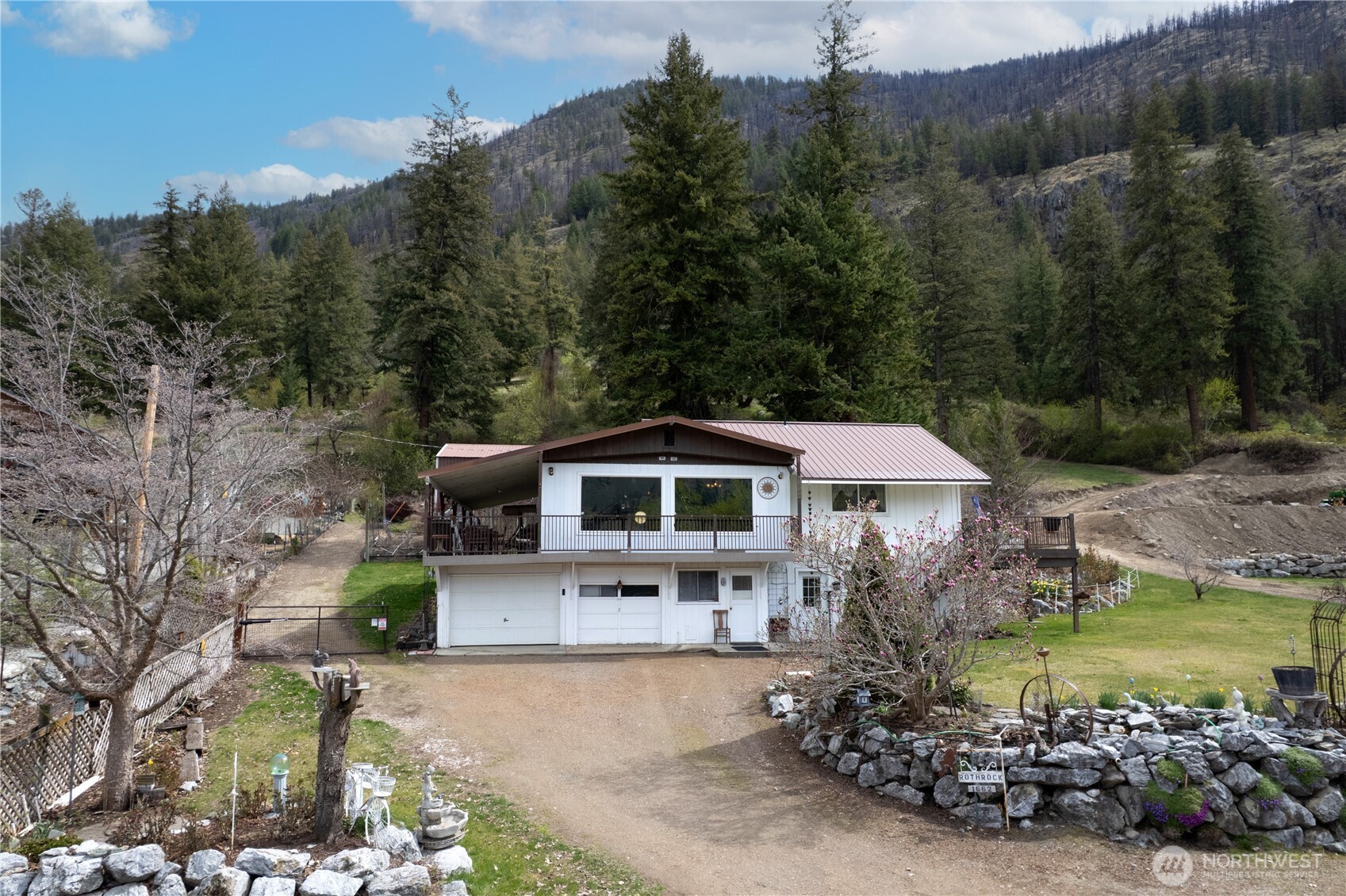 1622 Loomis Oroville Road , Oroville, WA 98827