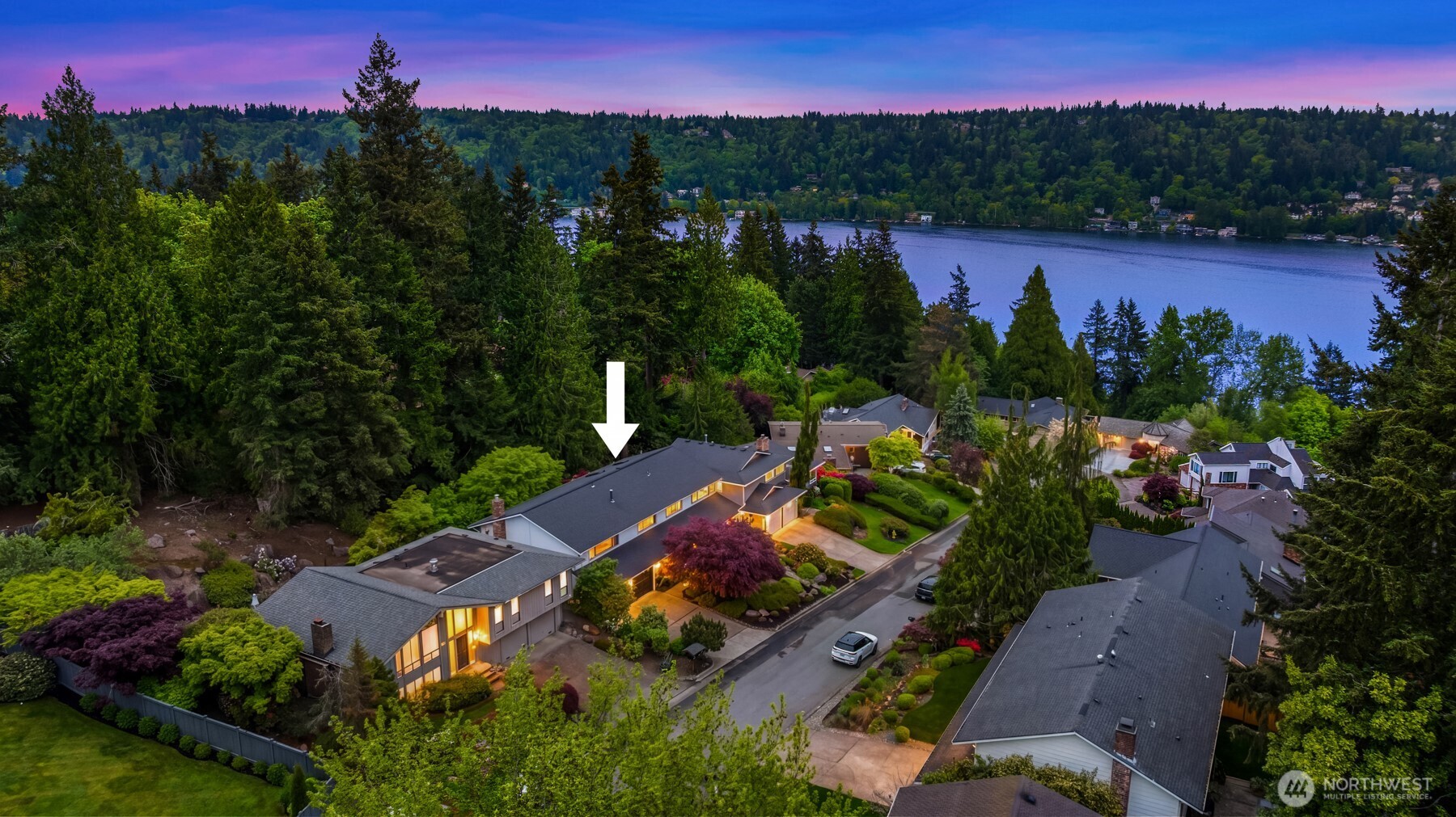 18520 NE 19th Place , Bellevue, WA 98008