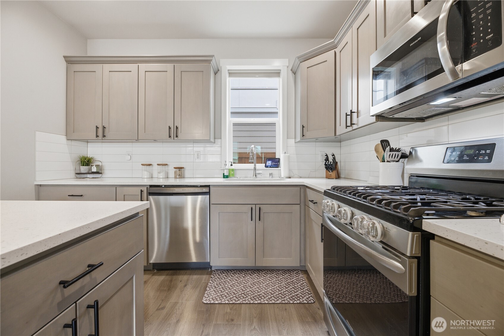 13255 178th Avenue Ct E, Bonney Lake, WA 98391
