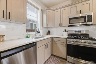 13255 178th Avenue Ct E, Bonney Lake, WA 98391 - Photo 17