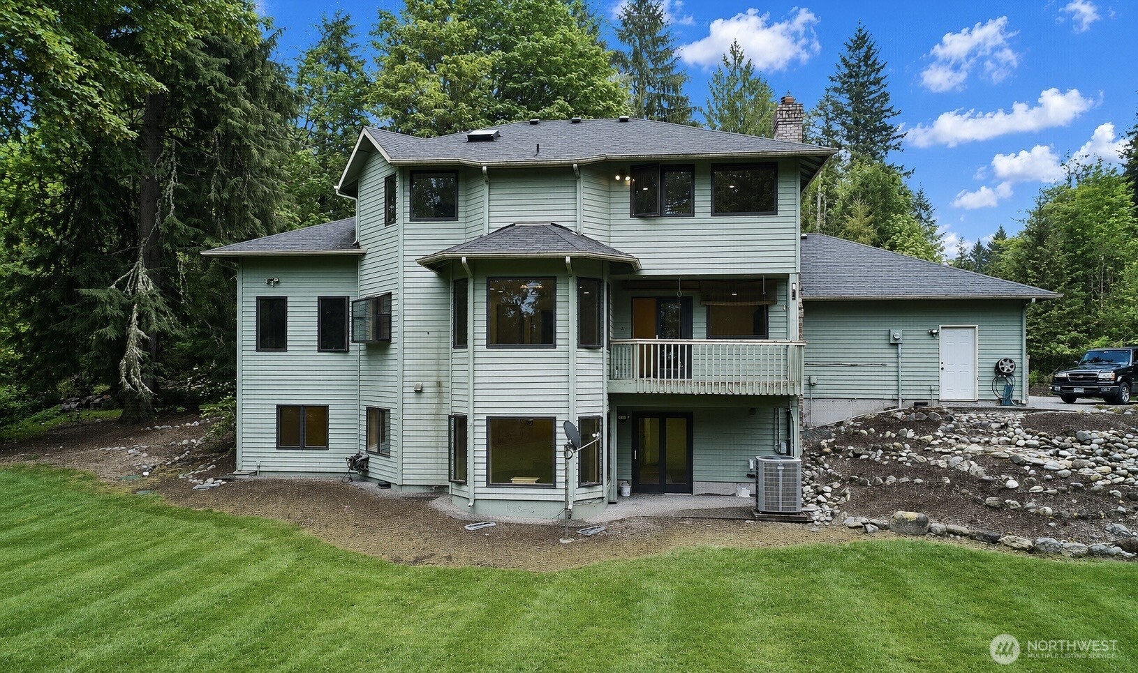 36119 249th Avenue SE, Enumclaw, WA 98022