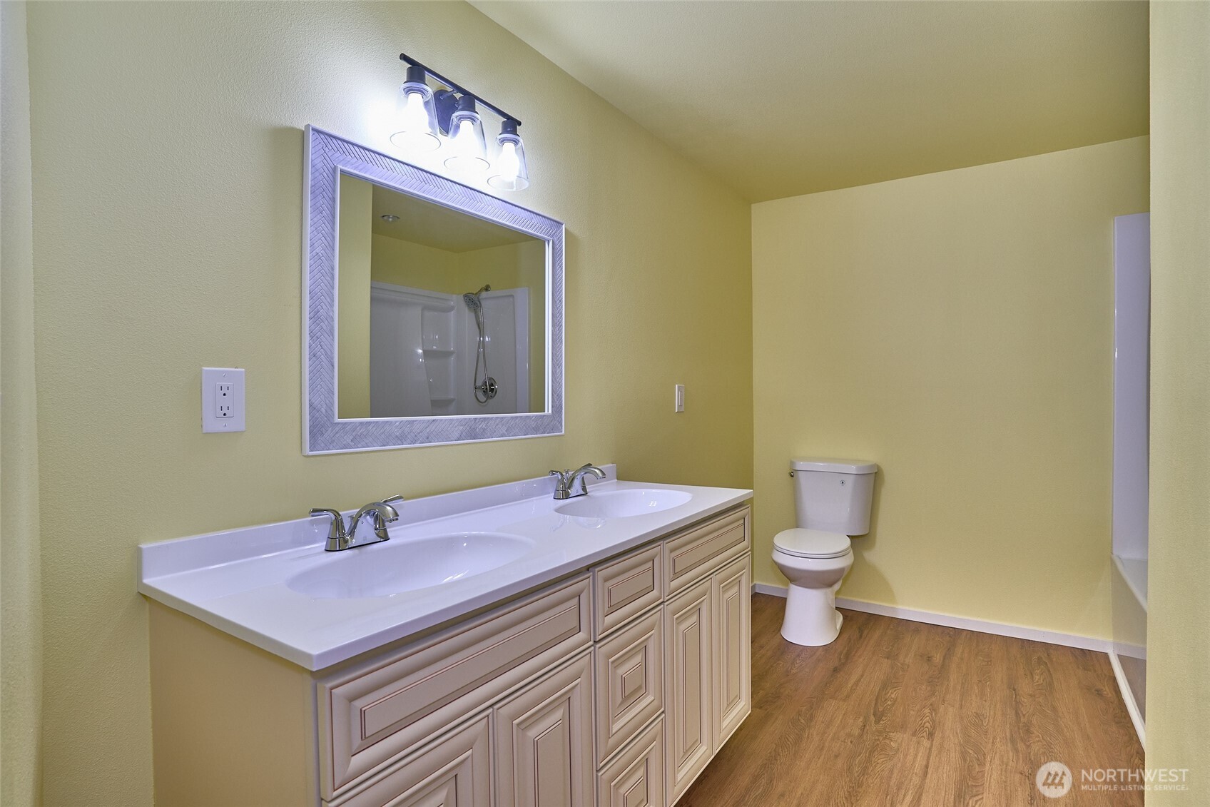 36119 249th Avenue SE, Enumclaw, WA 98022