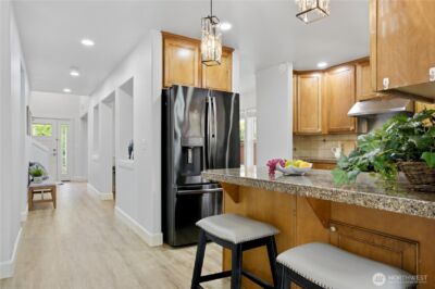15410 Waynita Way NE, Bothell, WA 98011 - Photo 15
