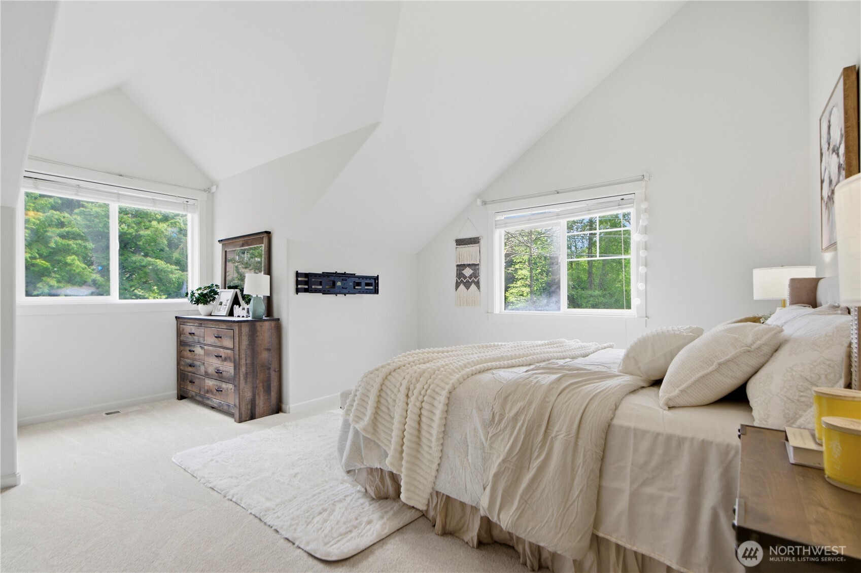 15410 Waynita Way NE, Bothell, WA 98011