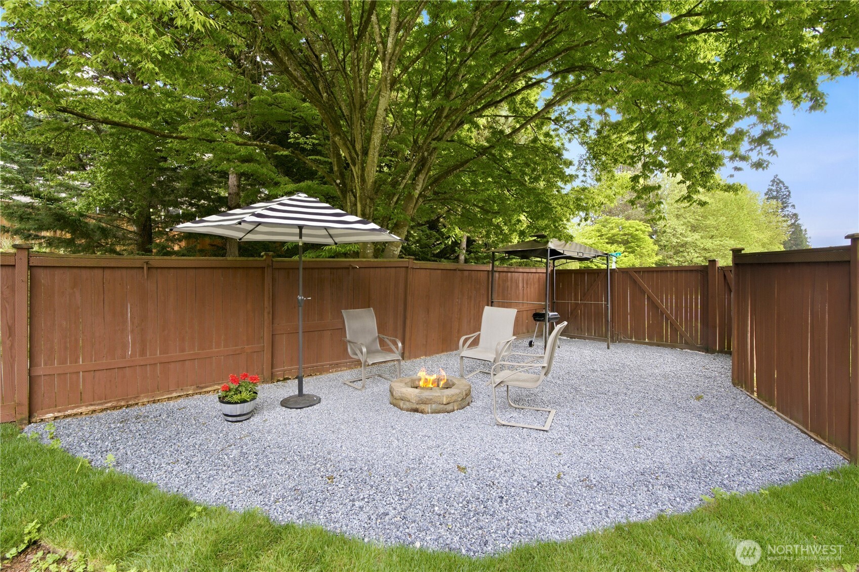 15410 Waynita Way NE, Bothell, WA 98011