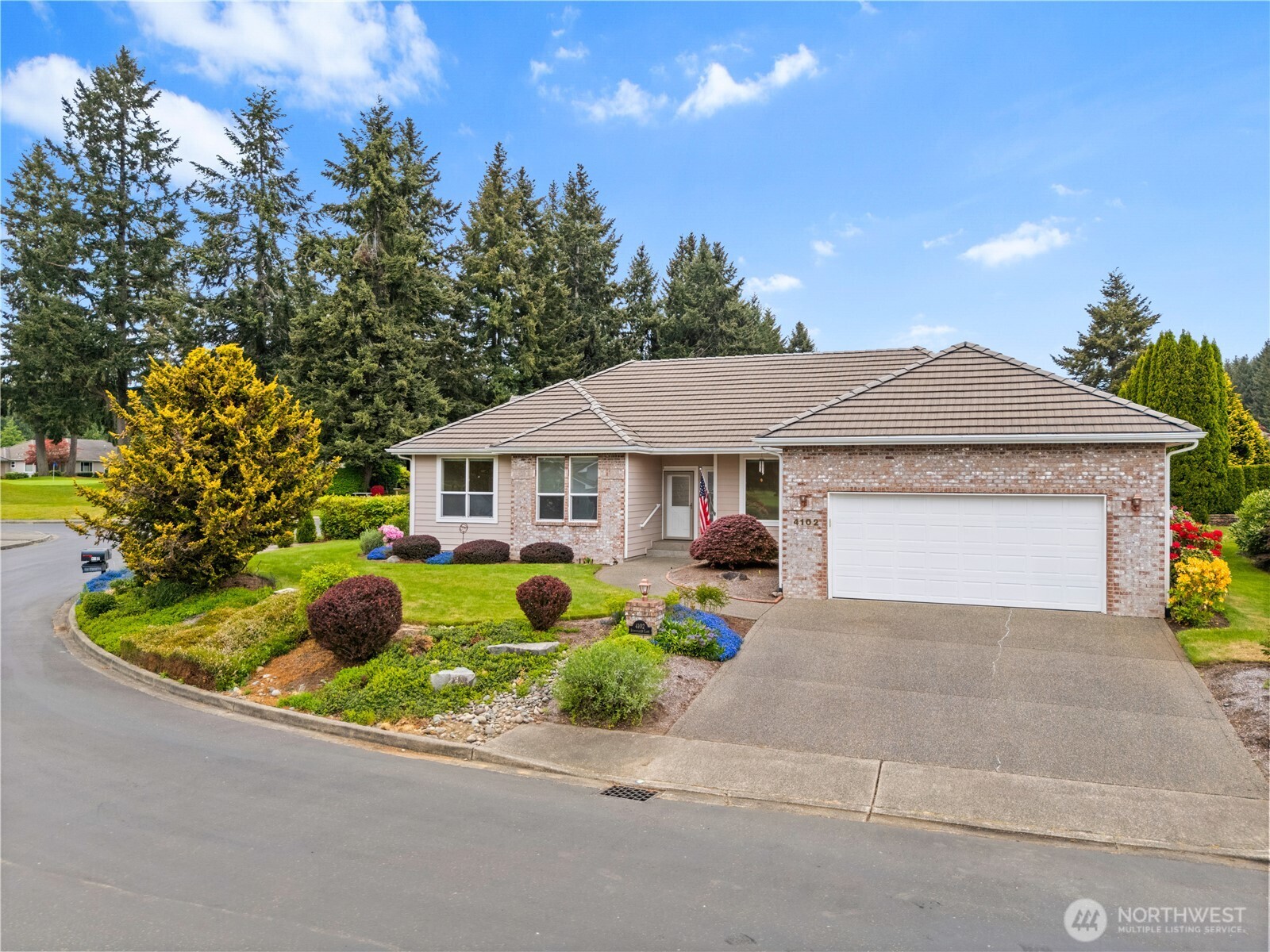 4102 Stonehaven Lane SE, Olympia, WA 98501