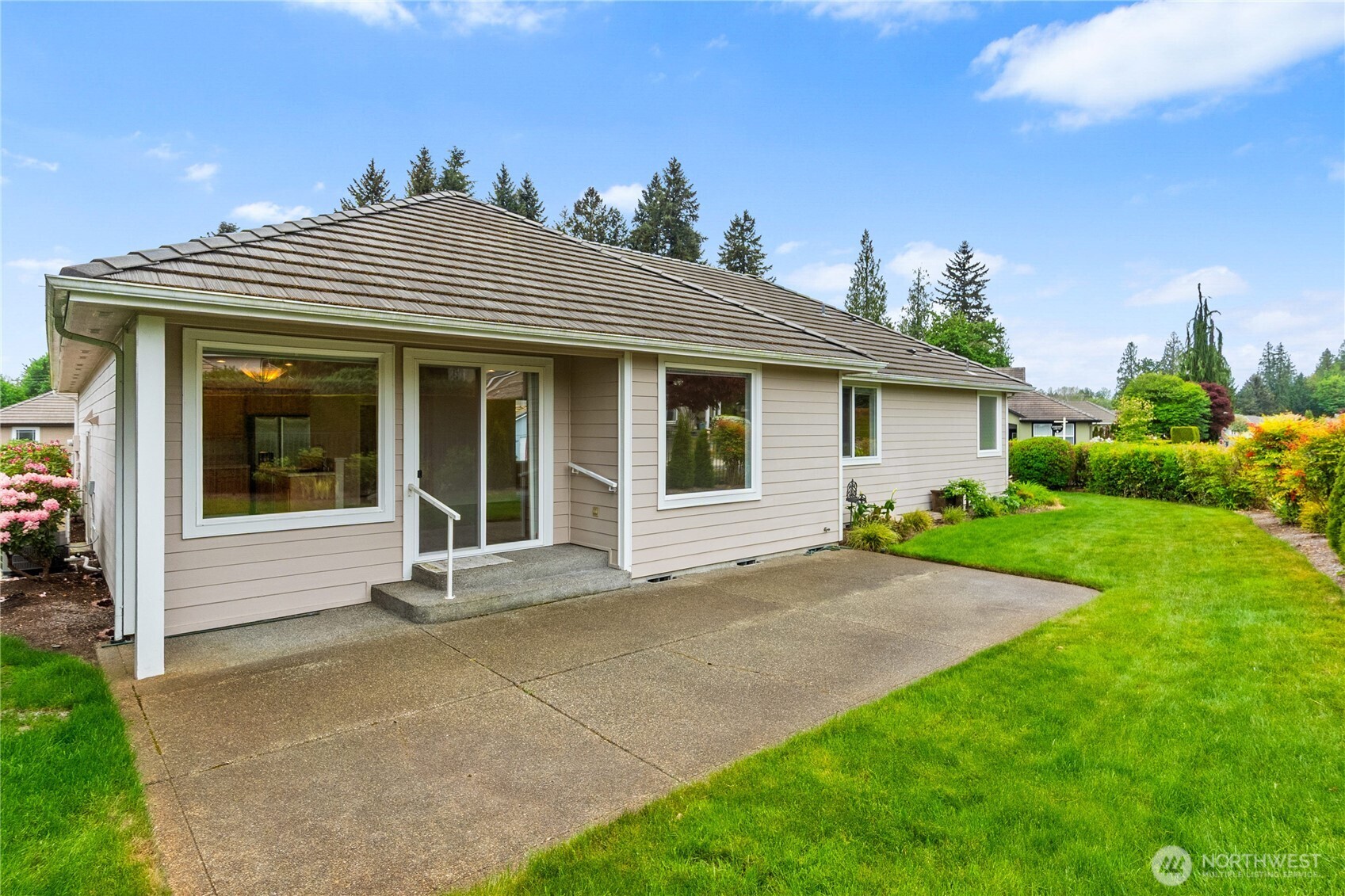 4102 Stonehaven Lane SE, Olympia, WA 98501