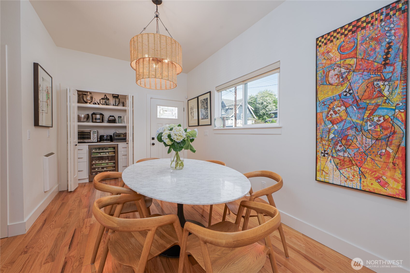 351 17th Avenue E, Seattle, WA 98112