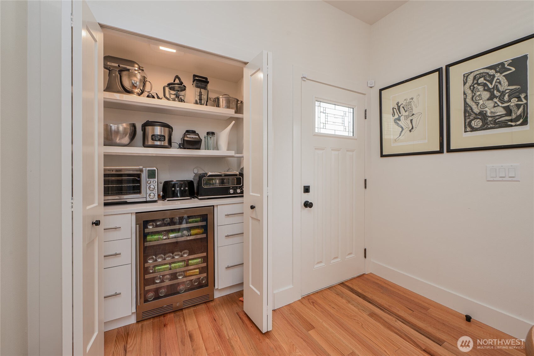 351 17th Avenue E, Seattle, WA 98112
