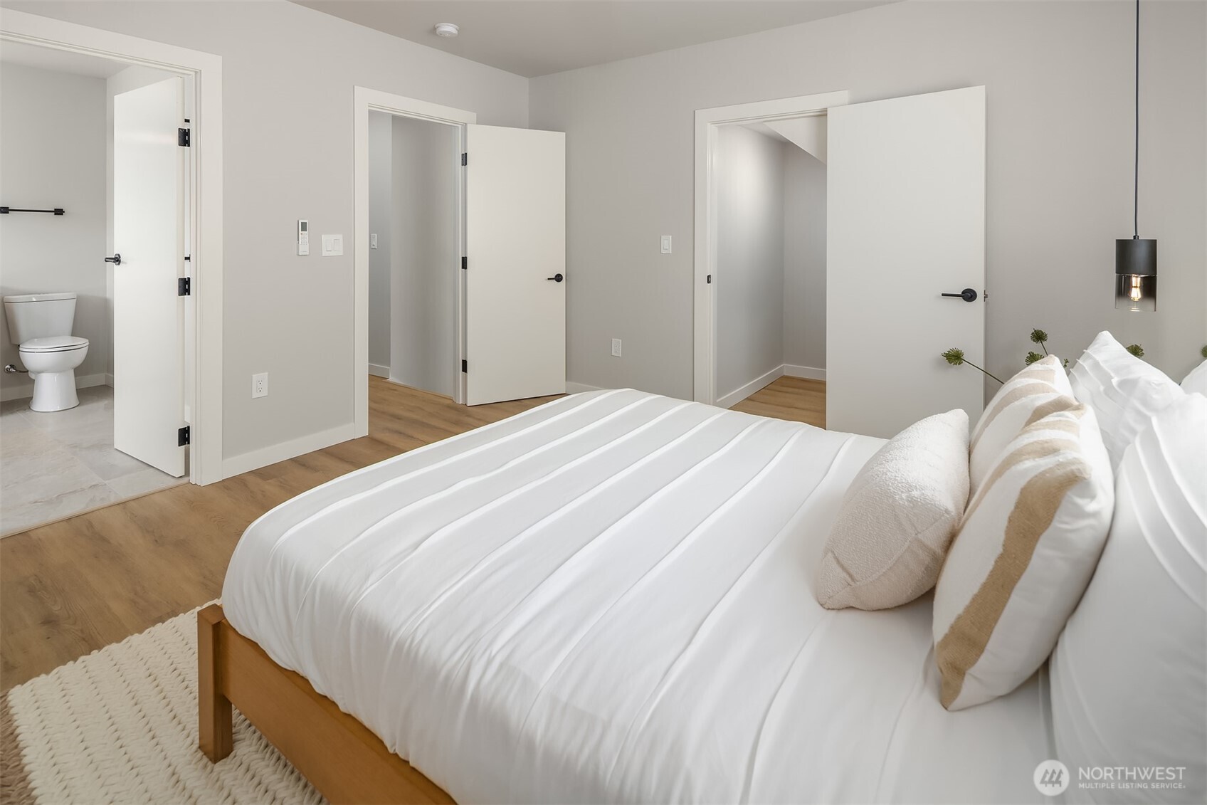2302 E Pike Street , Seattle, WA 98122
