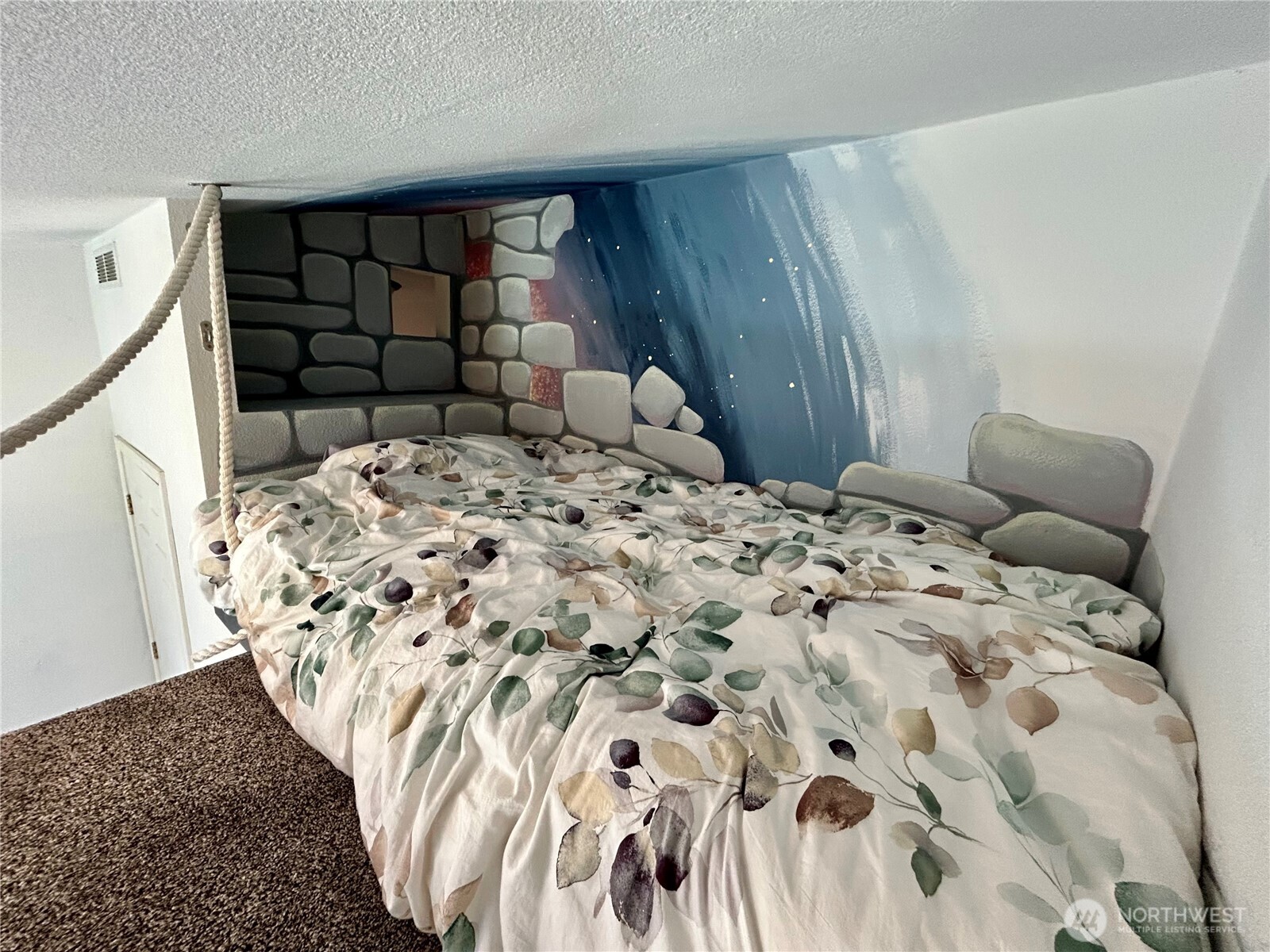 12977 US Highway 12 , Packwood, WA 98361