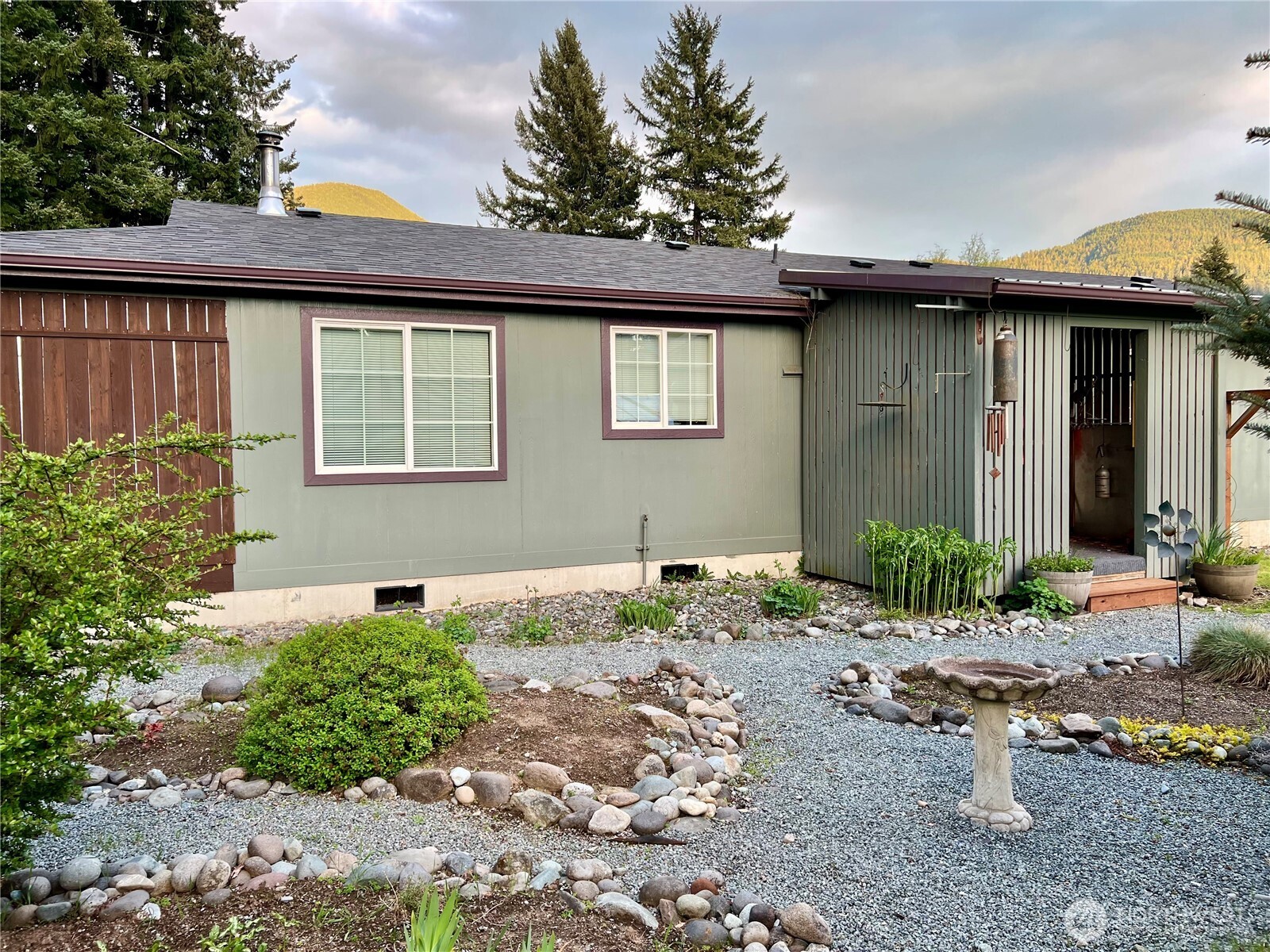 12977 US Highway 12 , Packwood, WA 98361