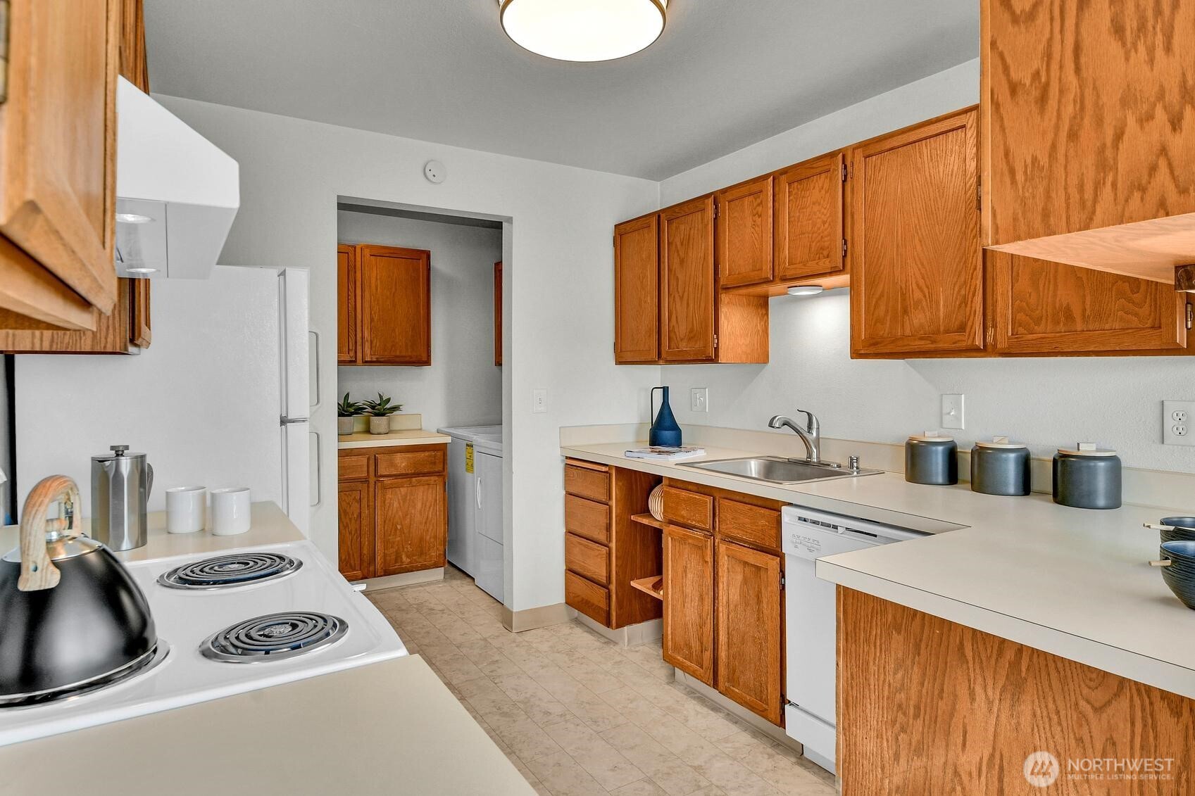 8501 12th Avenue NW #307, Seattle, WA 98117