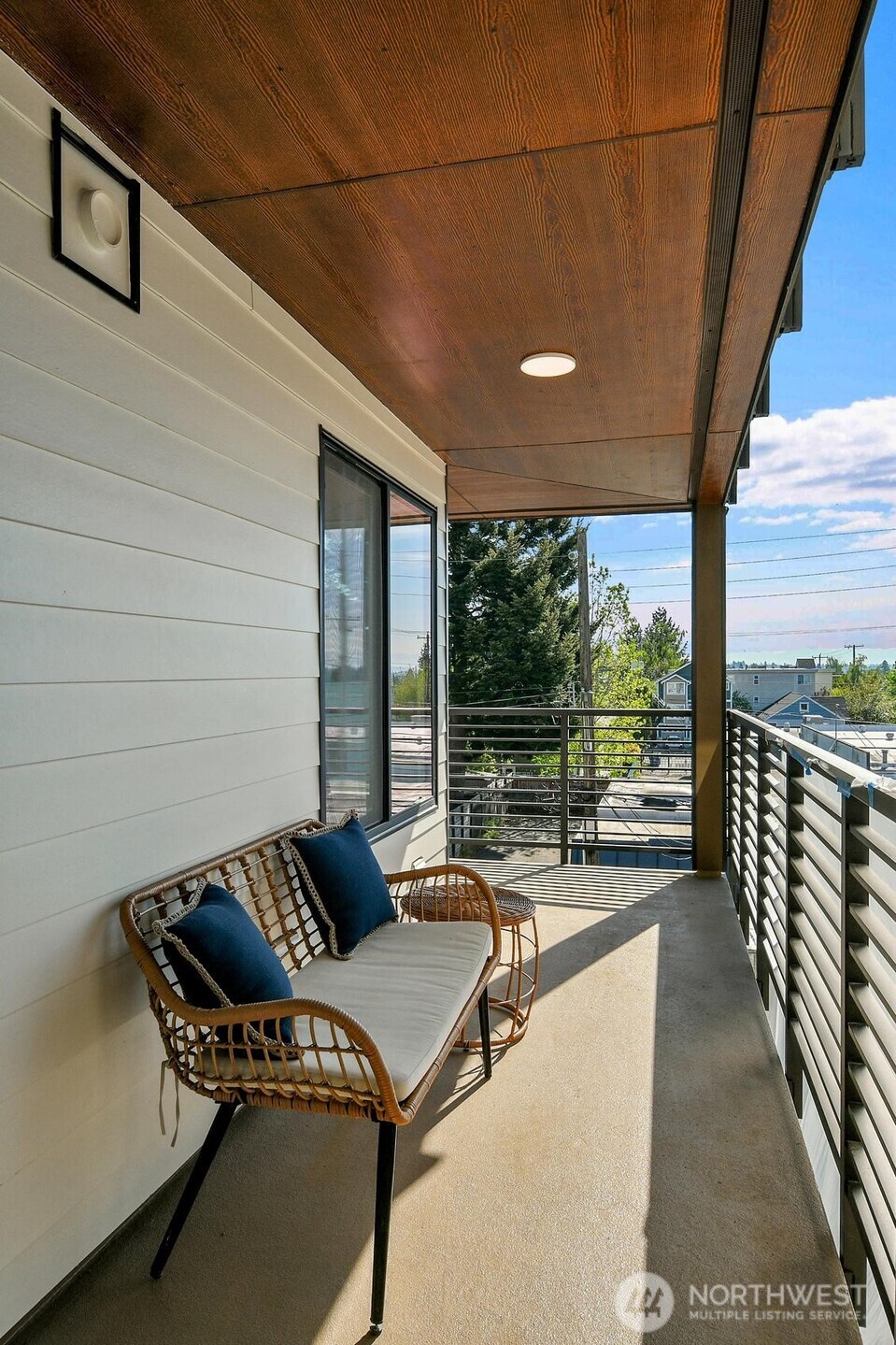 8501 12th Avenue NW #307, Seattle, WA 98117