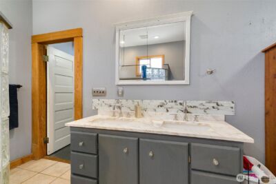 812 N Steele Street , Tacoma, WA 98406 - Photo 12