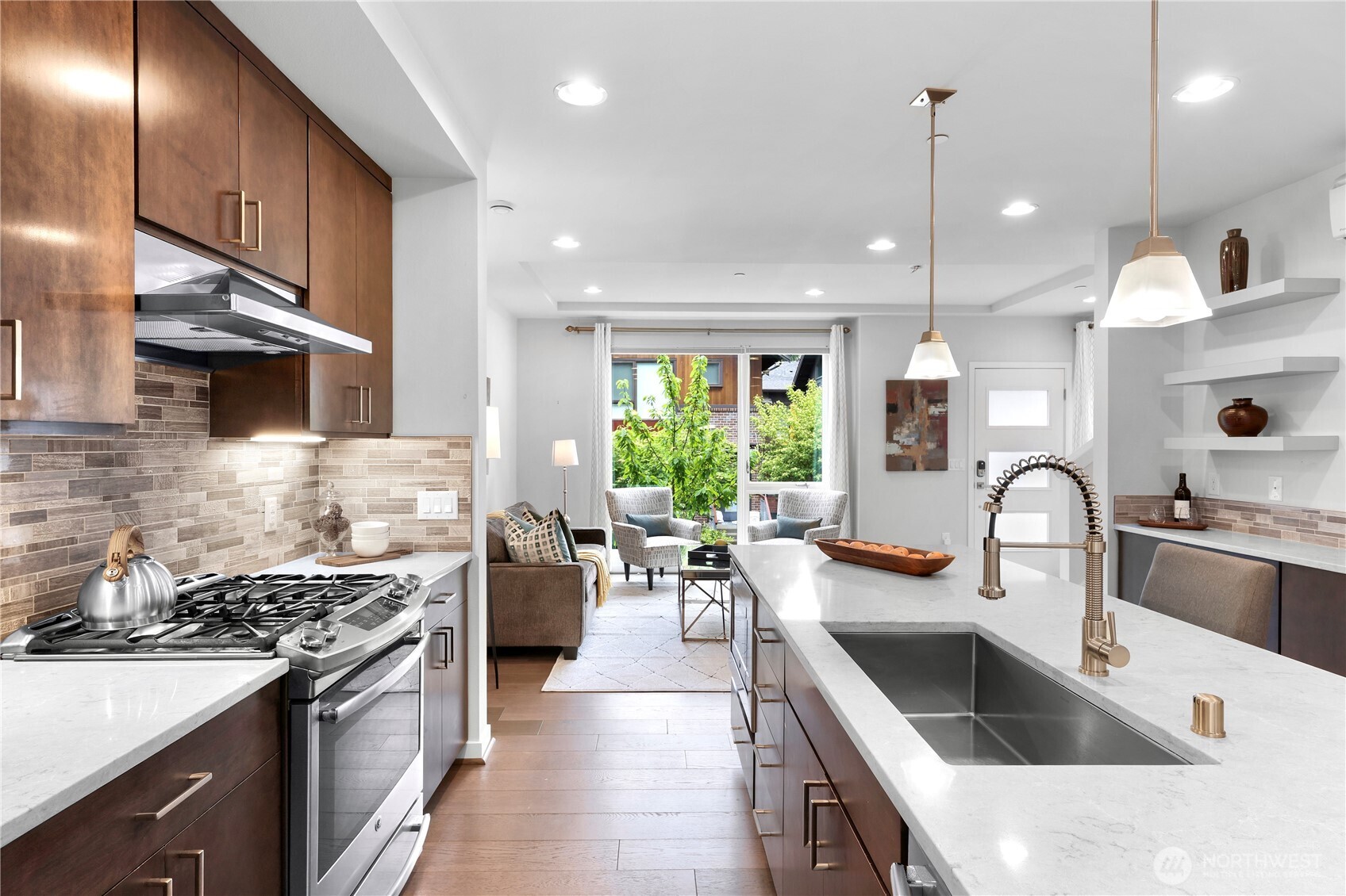 6546 32nd Avenue NE #A, Seattle, WA 98115