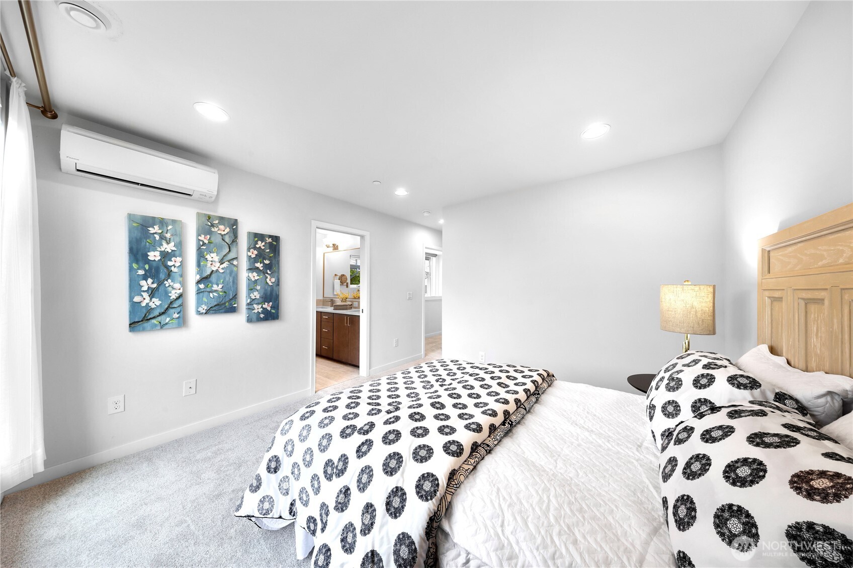 6546 32nd Avenue NE #A, Seattle, WA 98115