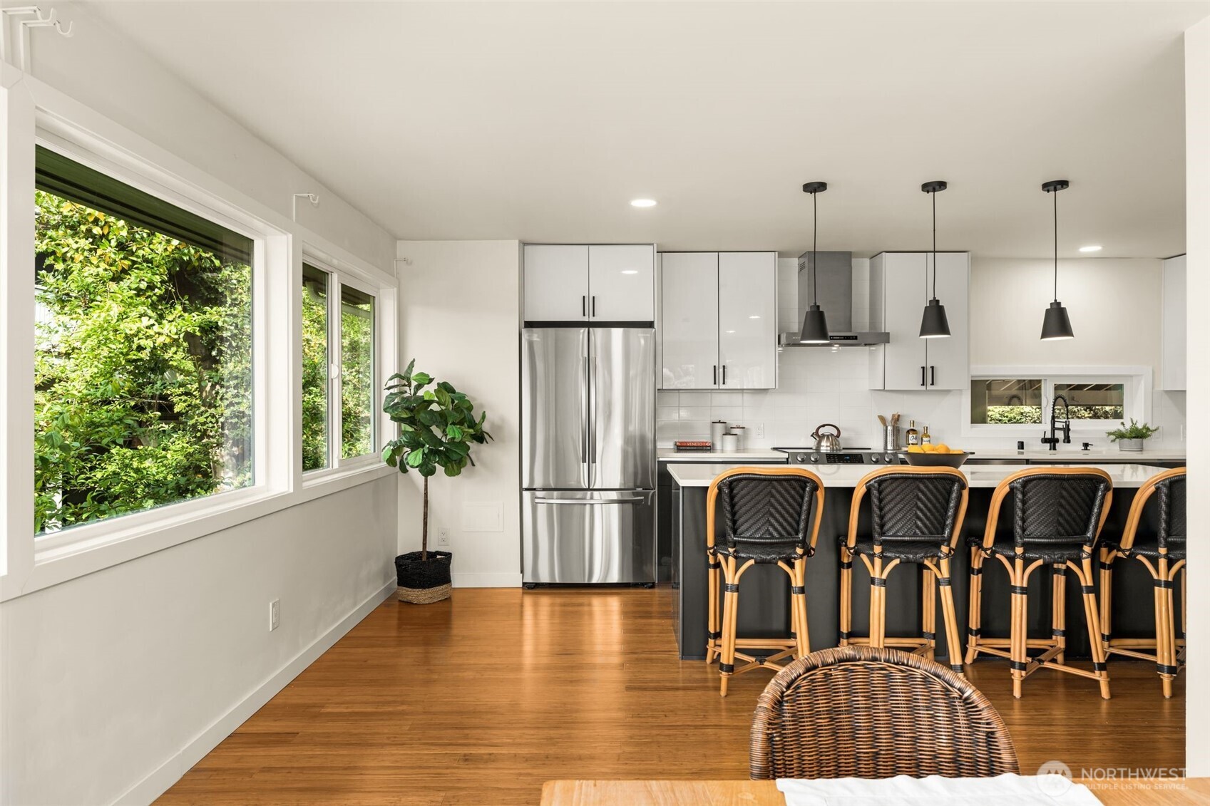 3820 45th Avenue S, Seattle, WA 98118