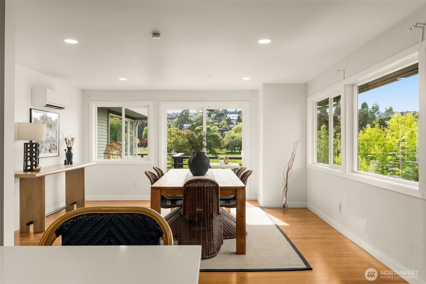 3820 45th Avenue S, Seattle, WA 98118