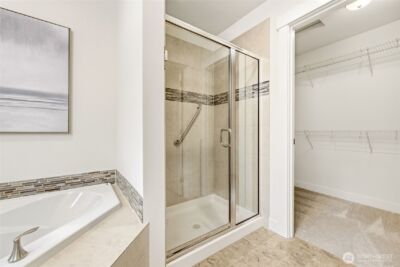 18928 10th Drive SE, Bothell, WA 98012 - Photo 20