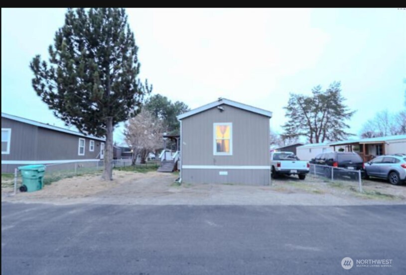 203106 E Bowles Road #86, Kennewick, WA 99337