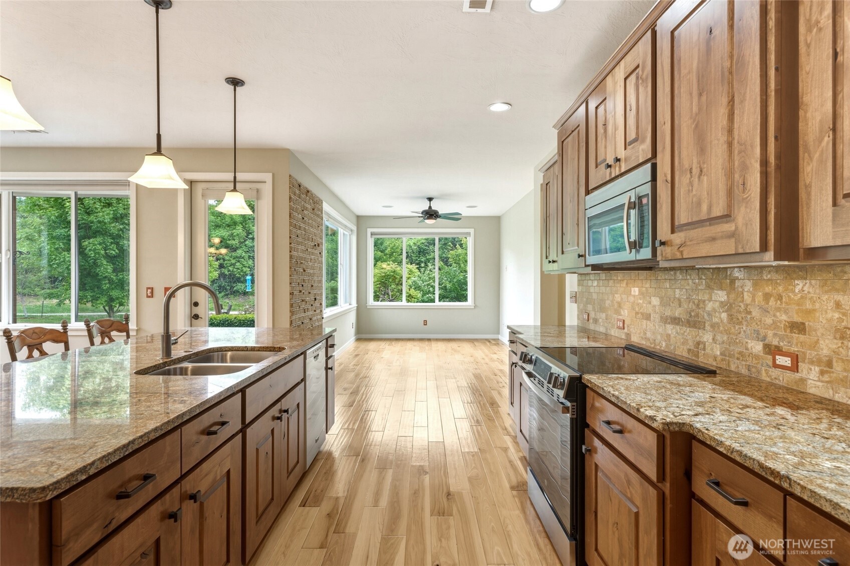 1114 SE Creekside Drive , College Place, WA 99324