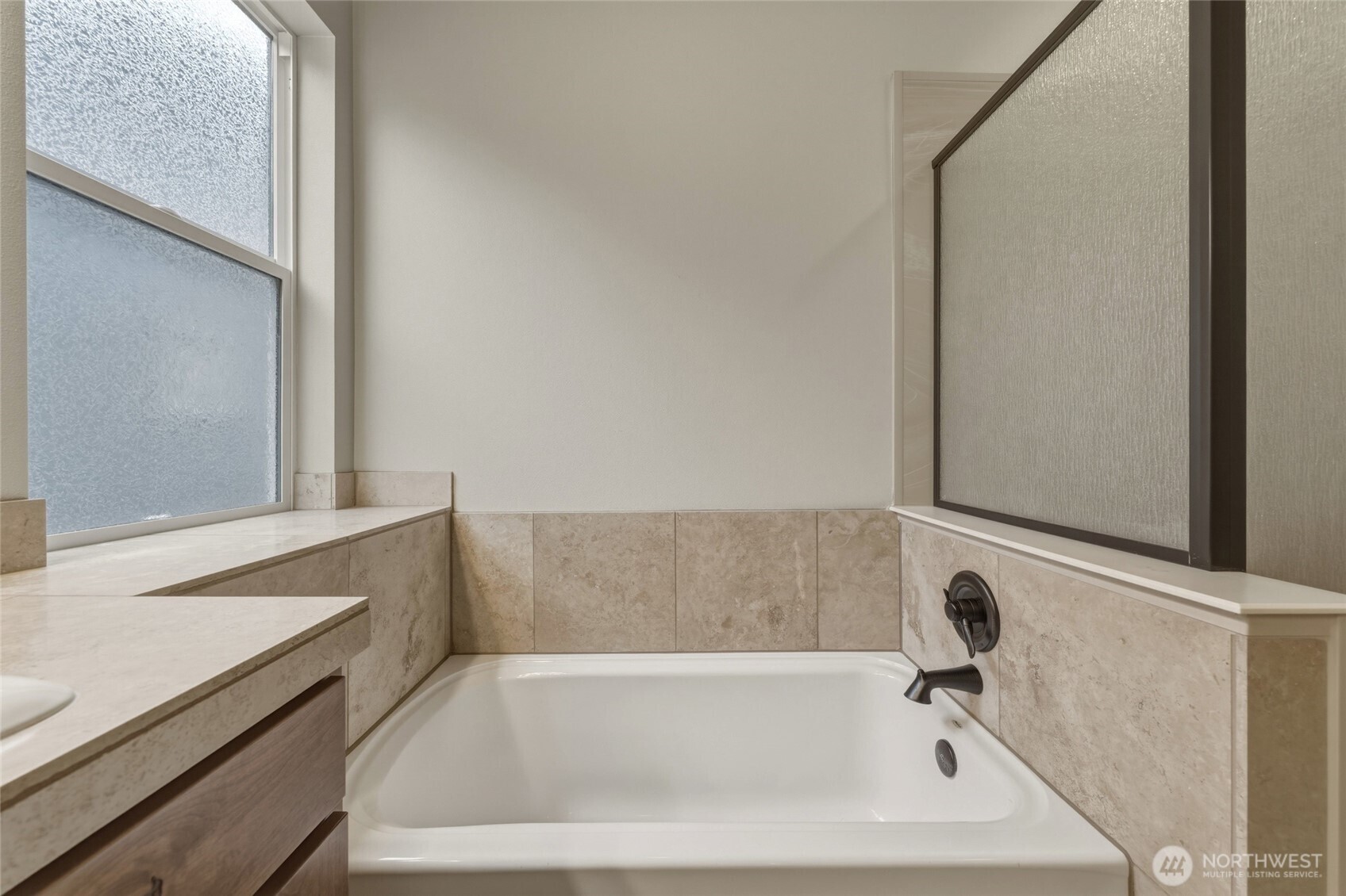 1114 SE Creekside Drive , College Place, WA 99324