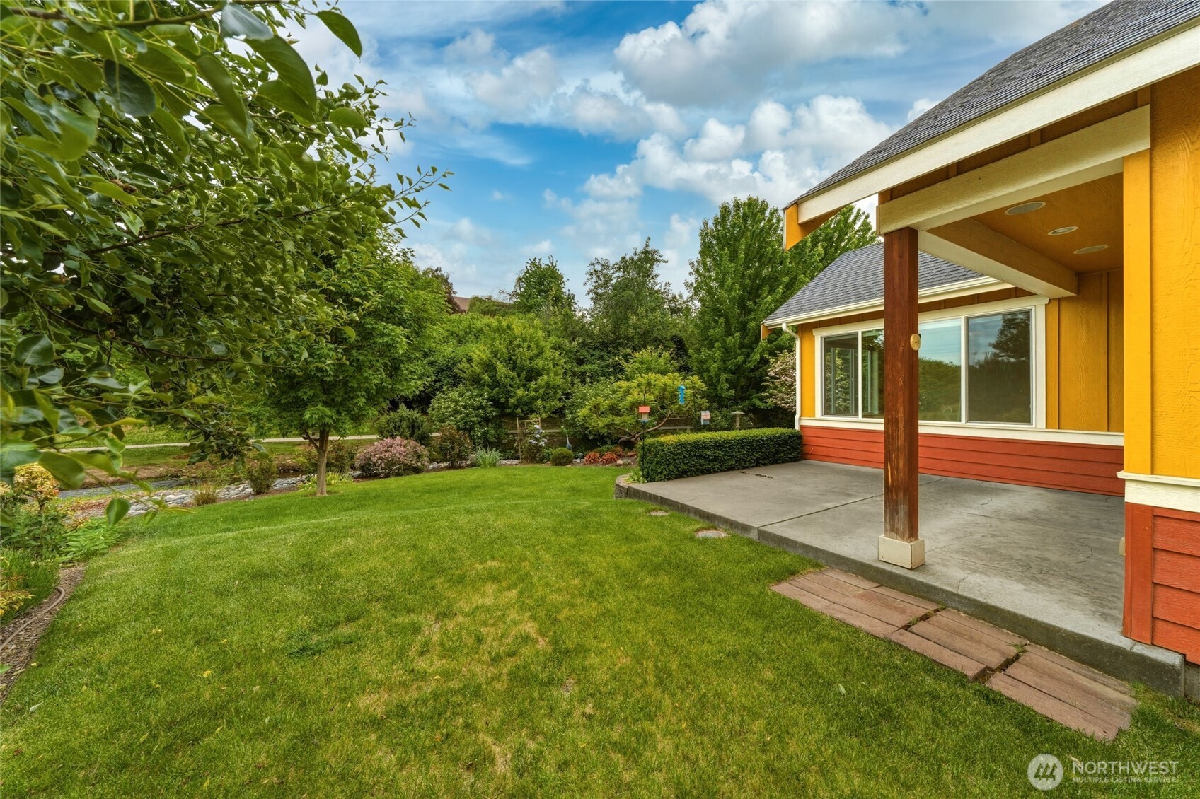 1114 SE Creekside Drive , College Place, WA 99324