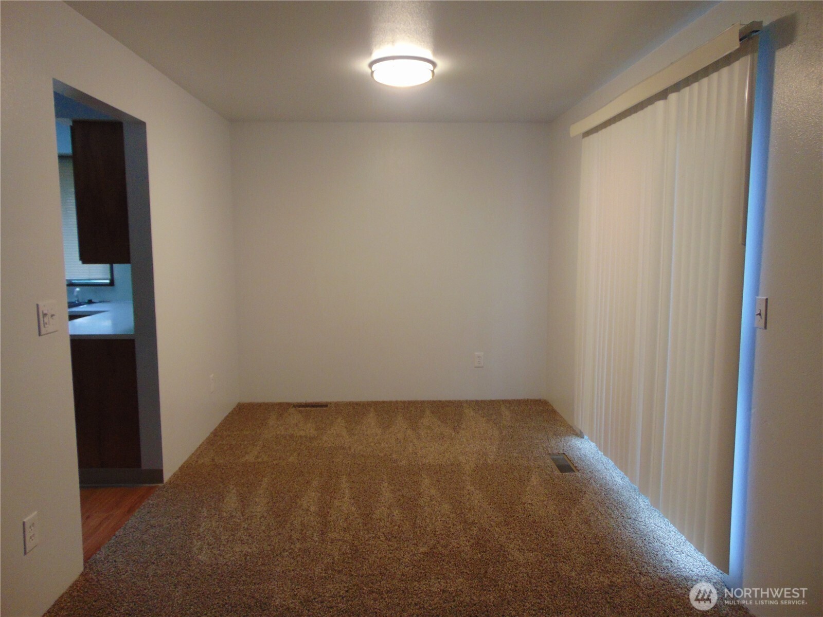 19021 46th Avenue S, SeaTac, WA 98188