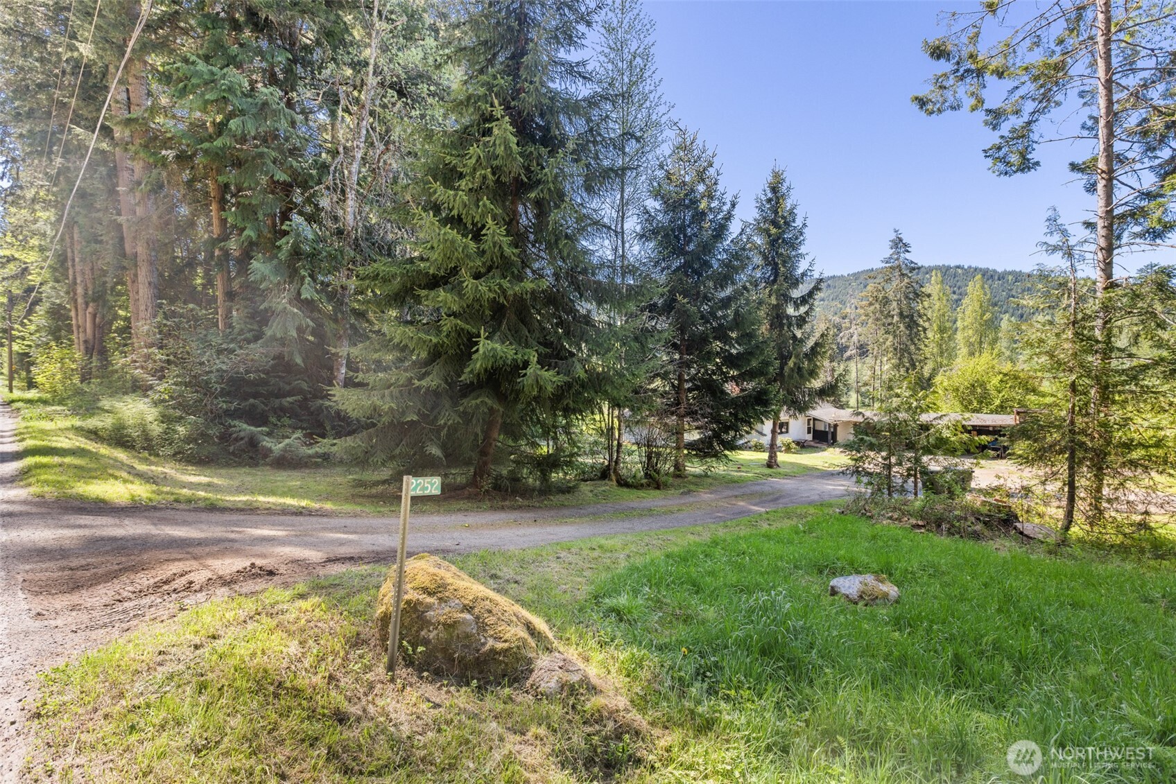 2252 Black Diamond Road , Port Angeles, WA 98363