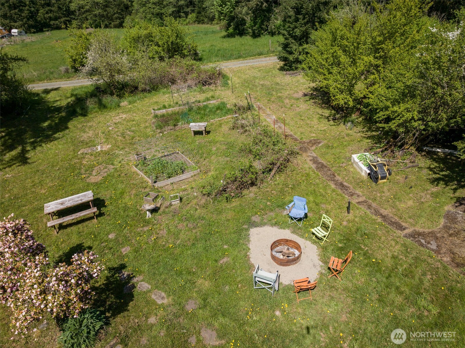2252 Black Diamond Road , Port Angeles, WA 98363