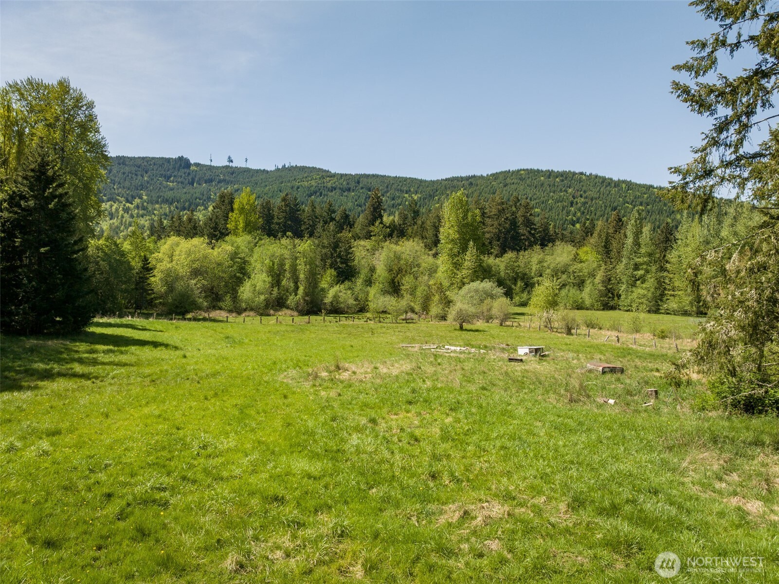 2252 Black Diamond Road , Port Angeles, WA 98363