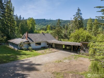 2252 Black Diamond Road , Port Angeles, WA 98363 - Photo 5
