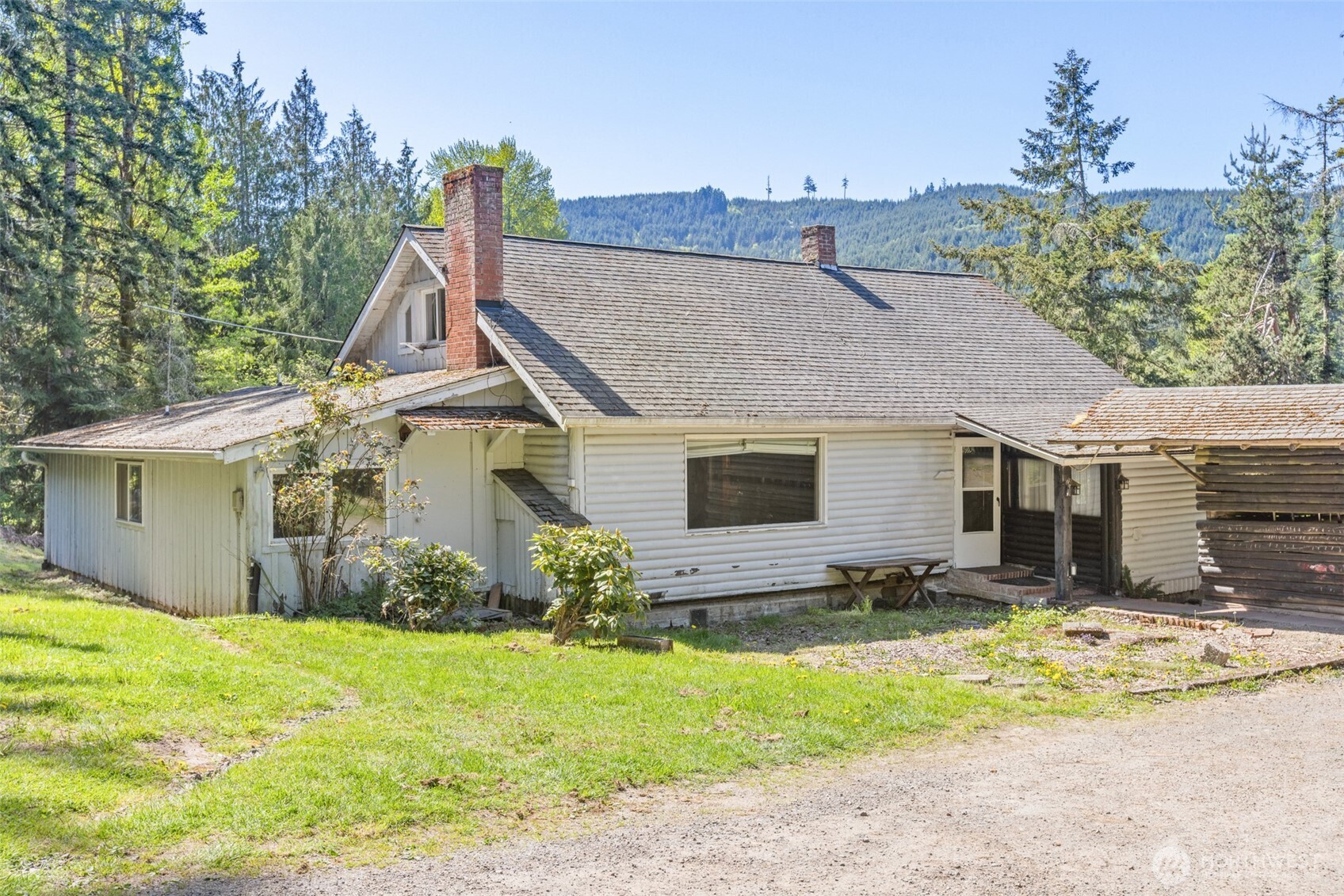 2252 Black Diamond Road , Port Angeles, WA 98363