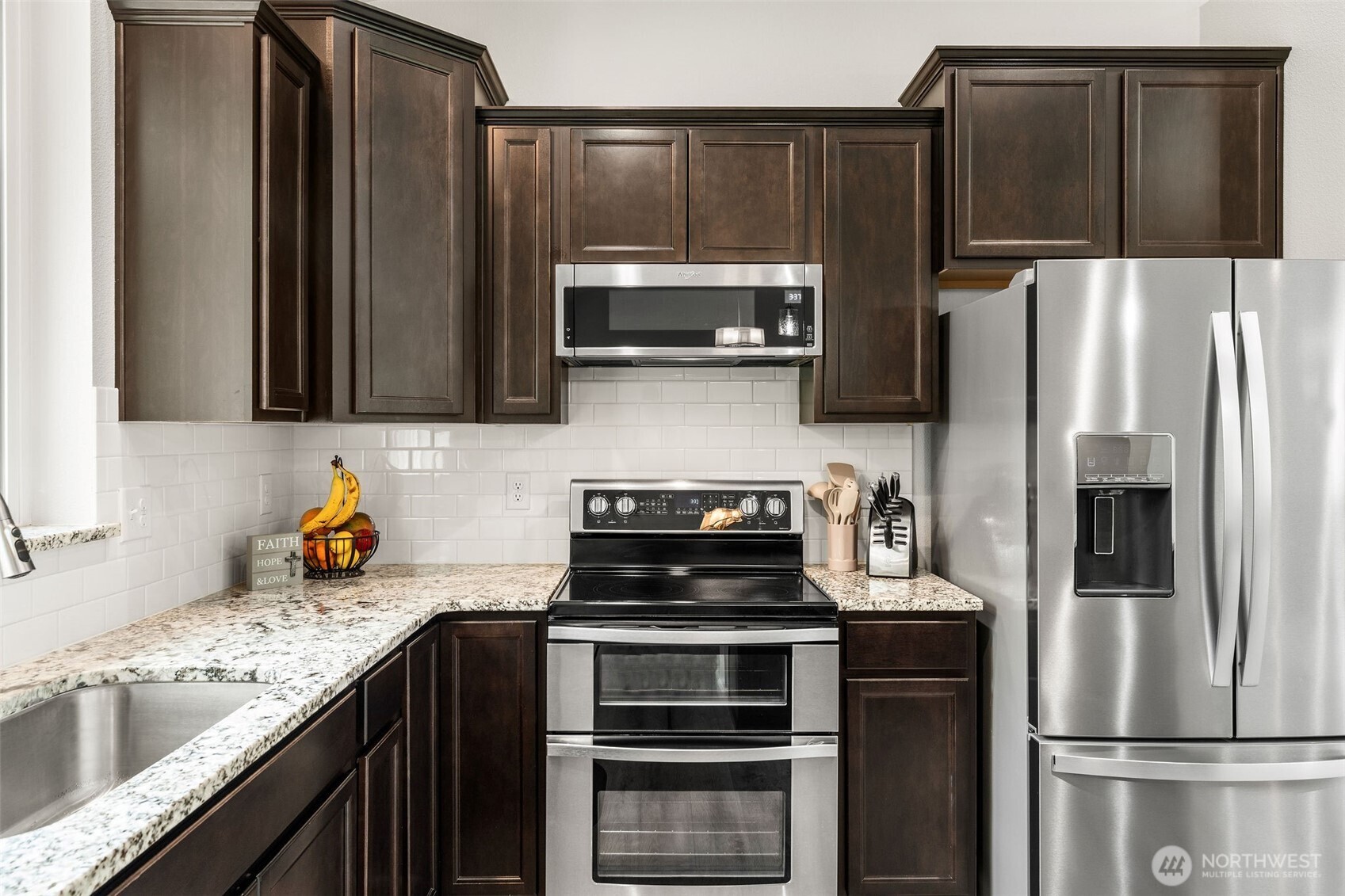 126 Otter Fox Lane , Winlock, WA 98596