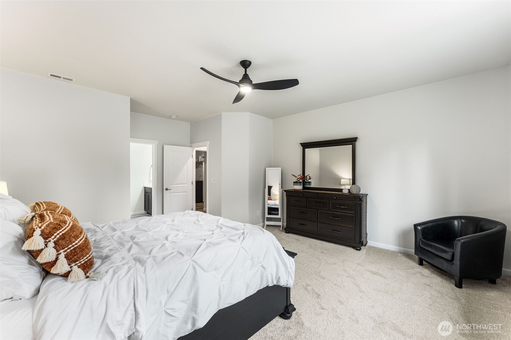 126 Otter Fox Lane , Winlock, WA 98596